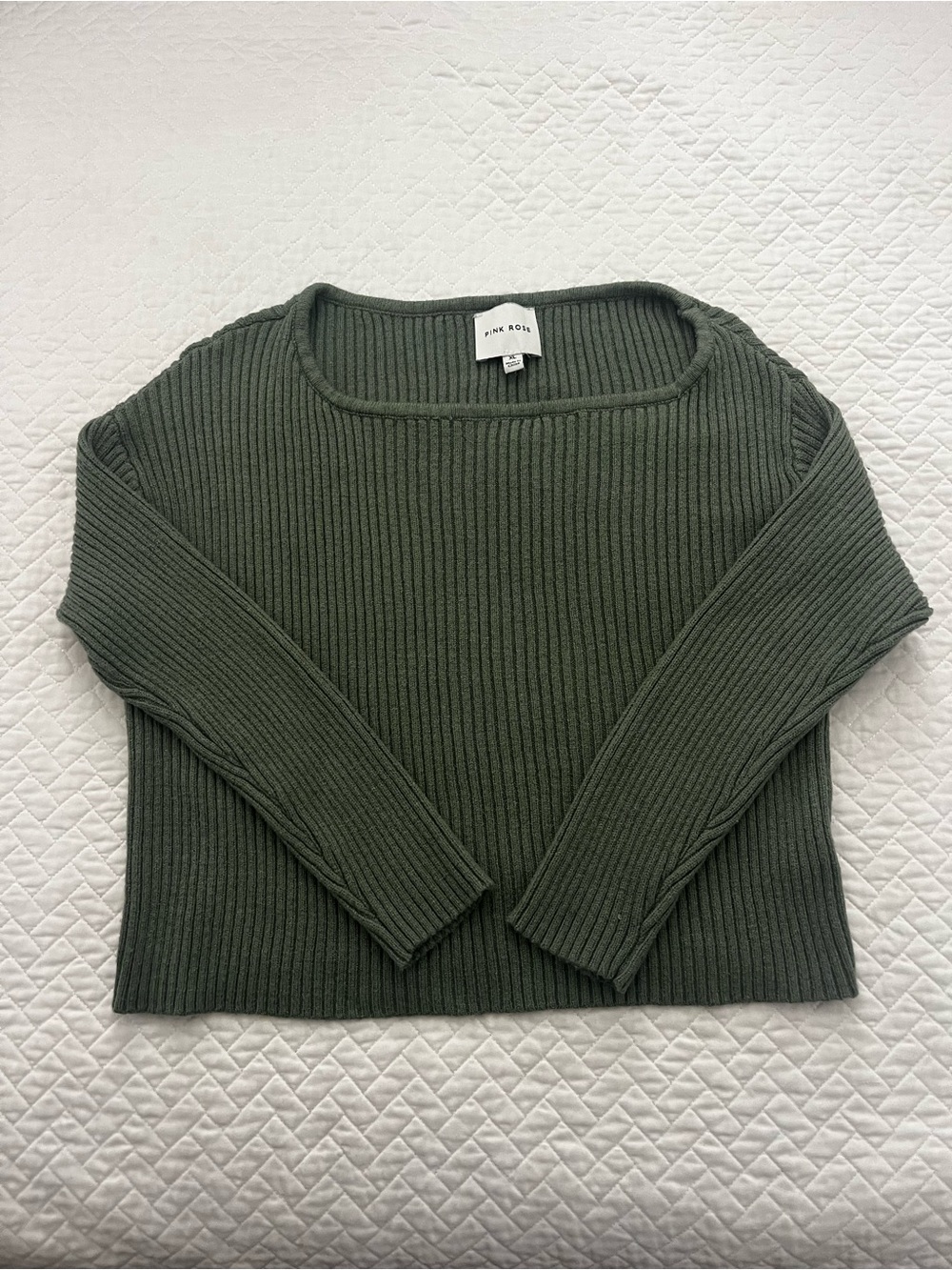 Pink Rose Ribbed Crewneck Sweater in Olive